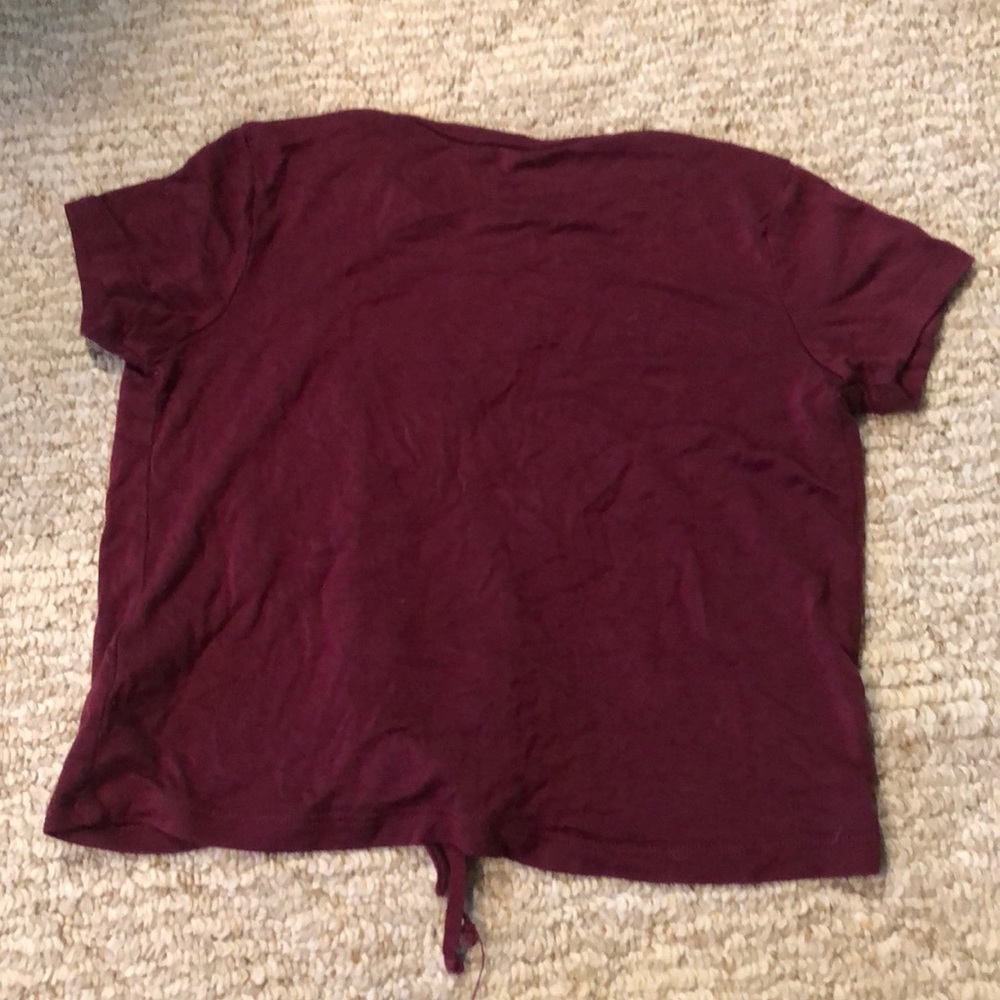 Maroon Crop-Top - Picture 4 of 4